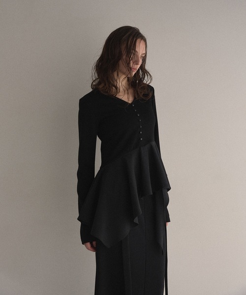 MIELI INVARIANT（ミエリインヴァリアント）の「Peplum Henry Tops（Tシャツ/カットソー・レディース・チャコールグレー/ブラック・FREE）」の18枚目の写真