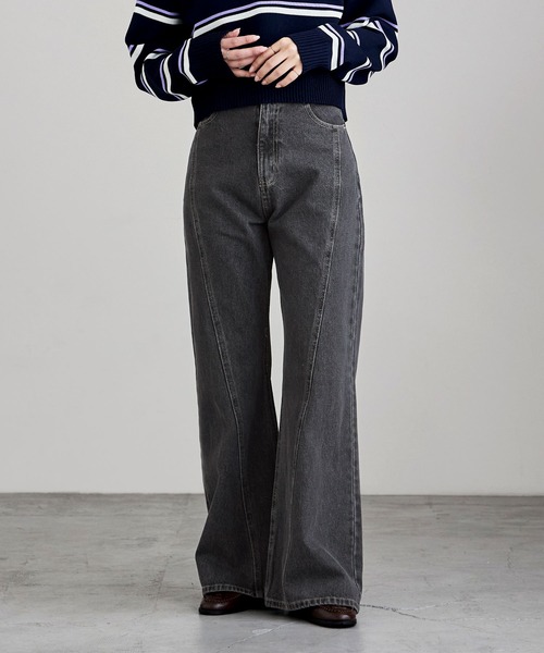 etoll.（エトル）の「シームデザインフレアデニムパンツ（デニムパンツ・レディース・ブルー/グレー・M/S）」の3枚目の写真