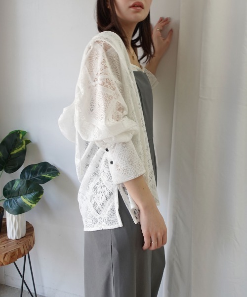 CORNERS(コーナーズ)の「ブロックレースフード付きブラウス(Tシャツ/カットソー・レディース・アイボリー/ホワイト/ベージュ/ブラック・M)」の9枚目の写真