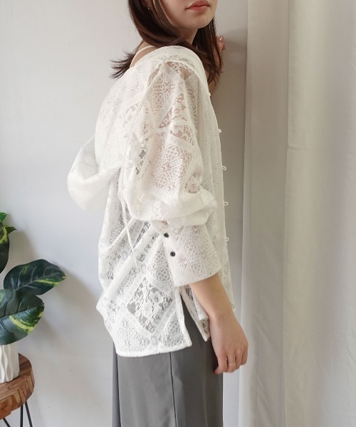 CORNERS(コーナーズ)の「ブロックレースフード付きブラウス(Tシャツ/カットソー・レディース・アイボリー/ホワイト/ベージュ/ブラック・M)」の10枚目の写真