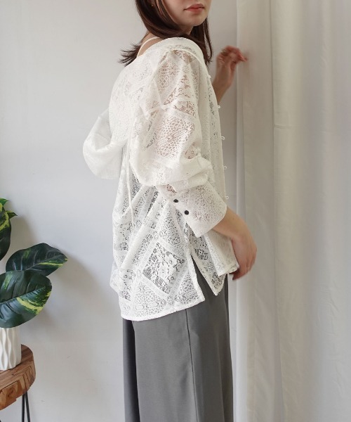 CORNERS(コーナーズ)の「ブロックレースフード付きブラウス(Tシャツ/カットソー・レディース・アイボリー/ホワイト/ベージュ/ブラック・M)」の11枚目の写真
