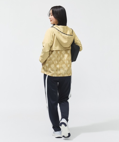 PUMA（プーマ）の「プーマ PUMA クロス AOP JKT（ナイロンジャケット・レディース・ブラウン/ホワイト/ブラック・S/M/L/XL）」の14枚目の写真