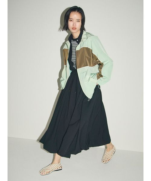 Mila Owen（ミラオーウェン）の「ＵＶケアアメスリボーダータンク（タンクトップ・レディース・ブラック/キャメル/レッド・0/1）」の5枚目の写真