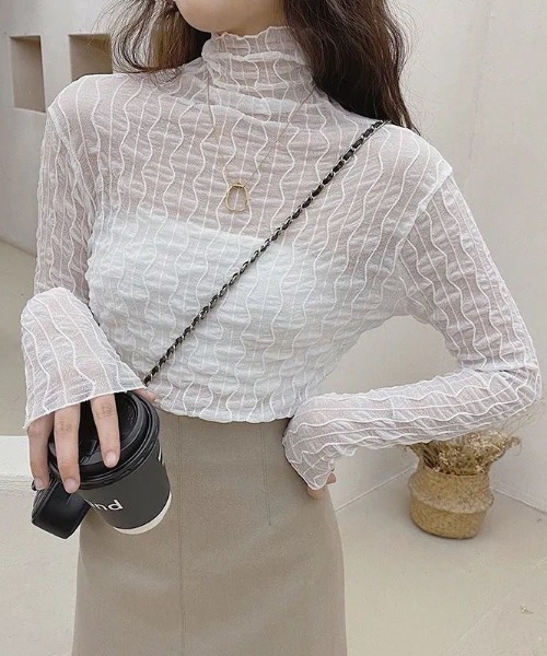 Beststore（ベストストア）の「シアーブラウス シャーリングタートルネックシアーブラウス トップス（シャツ/ブラウス・レディース・アイボリー/ブラック/ブラウン/ホワイト・FREE）」の5枚目の写真
