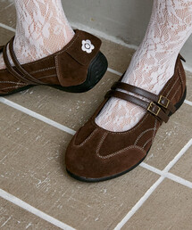 PUBLUX(�p�u�����N�X)��MARY QUANT × PUBLUX/�}���[�N�����g �t�F�C�N�X�G�[�h �����[�W�F�[���X�j�[�J�[�@����W�J(�X�j�[�J�[)