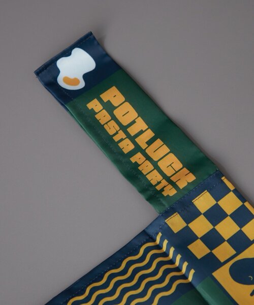 BIRTHDAY BAR(バースデイバー)の「【クリエイター「FLINT MASON」× BIRTHDAY BAR 初コラボ!】POTLUCK PASTA PARTYエコバッグ(エコバッグ/サブバッグ・レディース・ネイビー/オレンジ・0)」の11枚目の写真