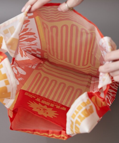 BIRTHDAY BAR(バースデイバー)の「【クリエイター「FLINT MASON」× BIRTHDAY BAR 初コラボ!】POTLUCK PASTA PARTYエコバッグ(エコバッグ/サブバッグ・レディース・ネイビー/オレンジ・0)」の22枚目の写真
