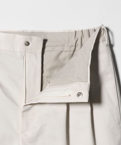 BEAUTY&YOUTH UNITED ARROWS(ビューティーアンドユースユナイテッドアローズ)の「ネオ チノ バギー トラウザー NO.9(チノパンツ・メンズ・ベージュ/ダークグレー/オフホワイト・XL/L/S/M)」の8枚目の写真