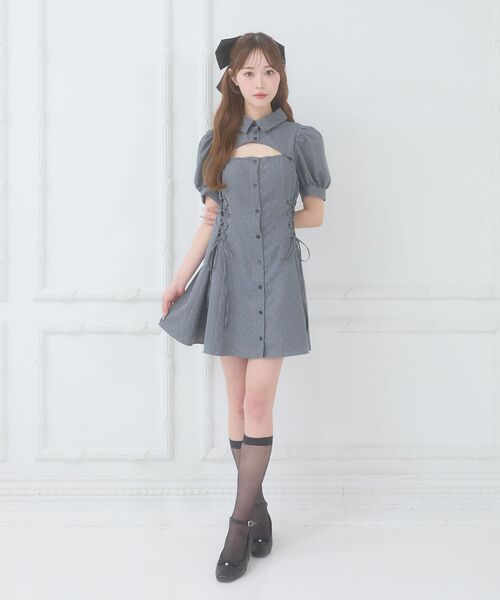 MAJESTIC LEGON(マジェスティックレゴン)の「デコルテオープンミニシャツワンピ(シャツワンピース・レディース・ブラック/ベージュ/グレー・MEDIUM)」の8枚目の写真