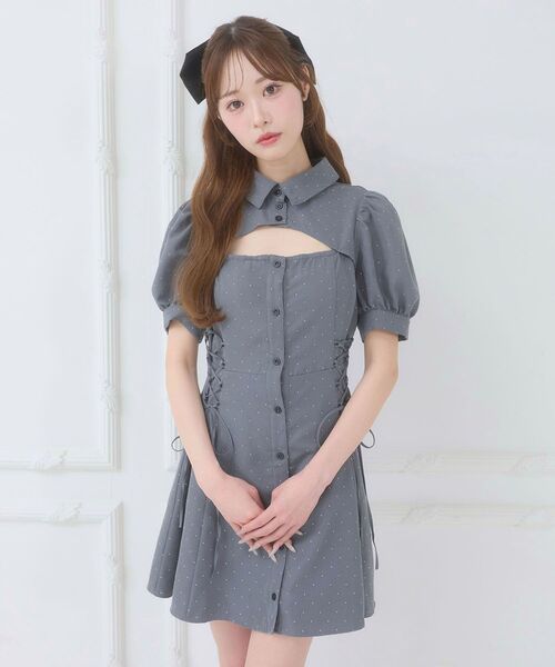 MAJESTIC LEGON(マジェスティックレゴン)の「デコルテオープンミニシャツワンピ(シャツワンピース・レディース・ブラック/ベージュ/グレー・MEDIUM)」の13枚目の写真