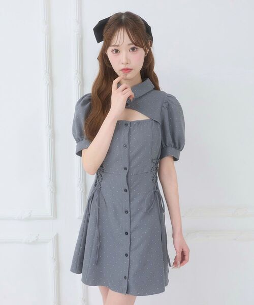 MAJESTIC LEGON(マジェスティックレゴン)の「デコルテオープンミニシャツワンピ(シャツワンピース・レディース・ブラック/ベージュ/グレー・MEDIUM)」の14枚目の写真