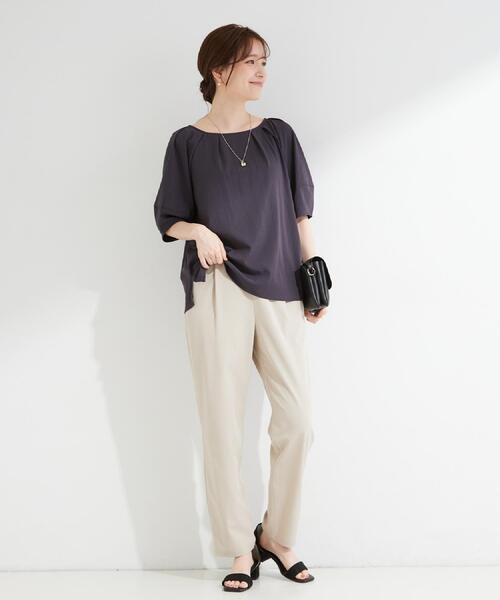 SHOO・LA・RUE(シューラルー)の「【高レビュー/ひんやり/吸水速乾/洗濯機可/S-3L】さらさらで軽い穿き心地 さらかるイージーパンツ(その他パンツ・レディース・ブラック/ブルー/ダークグレー/ベージュ/ネイビー・01/02/03/04/05)」の8枚目の写真