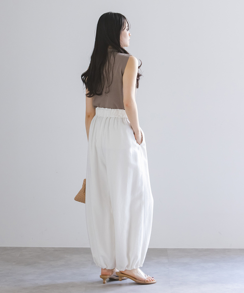 Noble（ノーブル）の「エアリーギャザーバレルパンツ（その他パンツ・レディース・ホワイト/ブラック・FREE）」の17枚目の写真