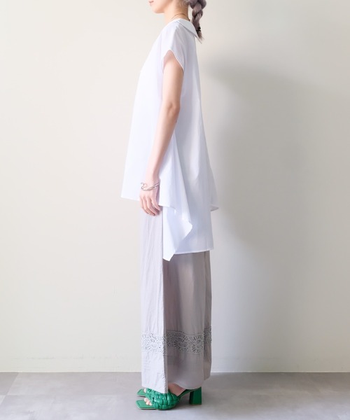DOLLUPOOPS(ドールアップウップス)の「Asymmetric Sleeveless Blouse(アシンメトリーノースリーブブラウス)(シャツ/ブラウス・レディース・ブラウン/オフホワイト/ブルー/ブラック・FREE)」の10枚目の写真