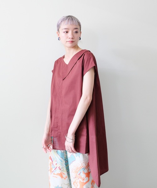 DOLLUPOOPS(ドールアップウップス)の「Asymmetric Sleeveless Blouse(アシンメトリーノースリーブブラウス)(シャツ/ブラウス・レディース・ブラウン/オフホワイト/ブルー/ブラック・FREE)」の21枚目の写真