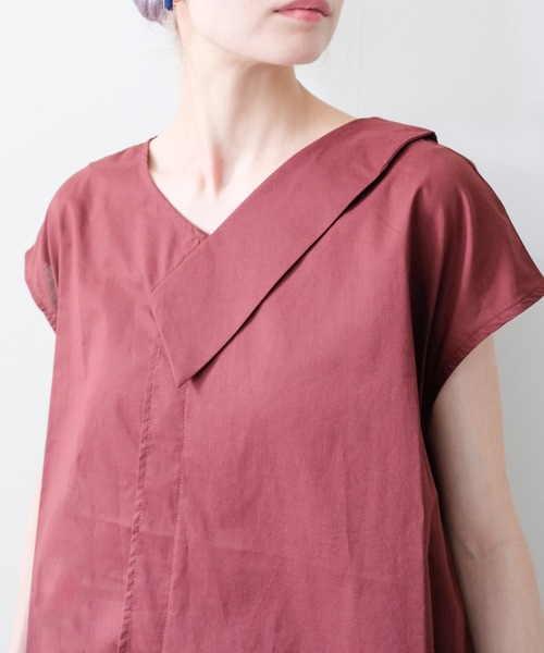 DOLLUPOOPS(ドールアップウップス)の「Asymmetric Sleeveless Blouse(アシンメトリーノースリーブブラウス)(シャツ/ブラウス・レディース・ブラウン/オフホワイト/ブルー/ブラック・FREE)」の20枚目の写真
