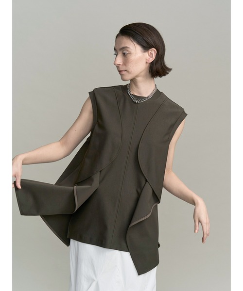 UN3D.(アンスリード)の「WAVE RUFFLE JERSEY TOP / ウェーブラッフルジャージートップ(Tシャツ/カットソー・レディース・ホワイト/カーキ/ブラック・38/36)」の3枚目の写真