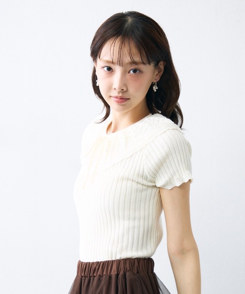krahe(クレーエ)の「レース襟リボンリブニットトップス(ニット/セーター・レディース・レッド/ピンク/ホワイト/ブラック・FREE)」の6枚目の写真