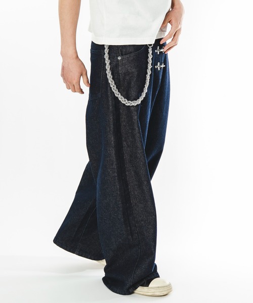 SHORT ROUND(ショートラウンド)の「SHORT ROUND/【26年春夏新作】ファイヤーマンバギーデニムパンツ(デニムパンツ・メンズ・インディゴブルー/ブラック系2・LARGE/MEDIUM)」の10枚目の写真