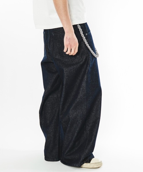 SHORT ROUND(ショートラウンド)の「SHORT ROUND/【26年春夏新作】ファイヤーマンバギーデニムパンツ(デニムパンツ・メンズ・インディゴブルー/ブラック系2・LARGE/MEDIUM)」の11枚目の写真