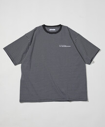 Firsthand（ファーストハンド）の「MA Firsthand/マ ファーストハンド MA ベーシック ロゴ 刺繍 ショートスリーブ Tシャツ ピンボーダー（Tシャツ/カットソー）」