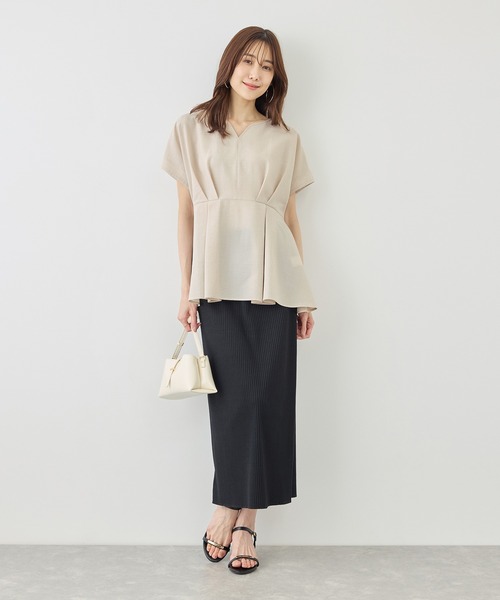 ROPE' PICNIC(ロペピクニック)の「ハートネックブラウス/接触冷感(シャツ/ブラウス・レディース・ネイビー/ベージュ/サックスブルー/ラベンダー・FREE)」の5枚目の写真