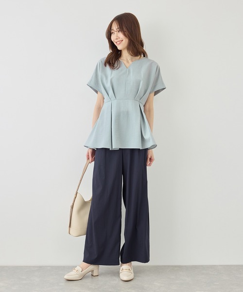 ROPE' PICNIC(ロペピクニック)の「ハートネックブラウス/接触冷感(シャツ/ブラウス・レディース・ネイビー/ベージュ/サックスブルー/ラベンダー・FREE)」の16枚目の写真