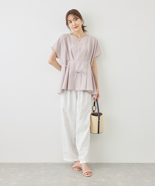 ROPE' PICNIC(ロペピクニック)の「【ベストヒット】ハート ネック ペプラムブラウス 接触冷感(シャツ/ブラウス・レディース・ネイビー/ベージュ/サックスブルー/ラベンダー/ダークブラウン・FREE)」の20枚目の写真