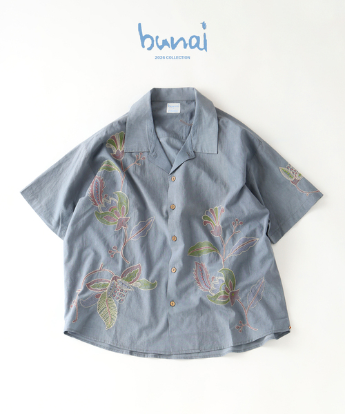 JOURNAL STANDARD relume（ジャーナルスタンダード　レリューム）の「bunai / ブナイ 別注 エンブロイダリー ハーフスリーブシャツ（シャツ/ブラウス・メンズ・チャコールグレー/ライトブルー/ホワイト・MEDIUM/LARGE）」の7枚目の写真