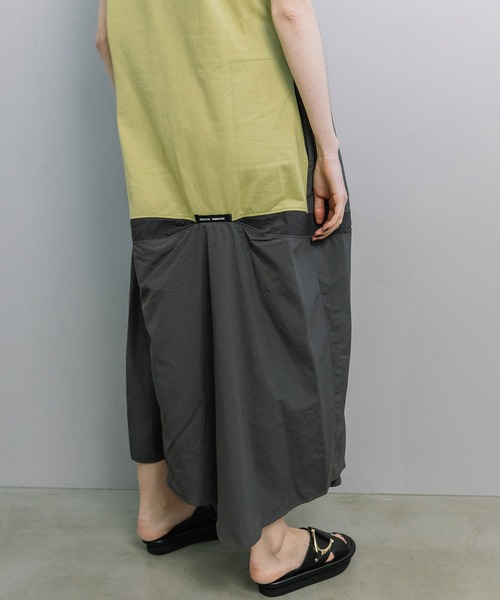 MARECHAL TERRE（マルシャルテル）の「アシンメトリーコンビネーションワンピース（ワンピース・レディース・マスタード/ネイビー/チャコールグレー/ブラック・MEDIUM）」の10枚目の写真