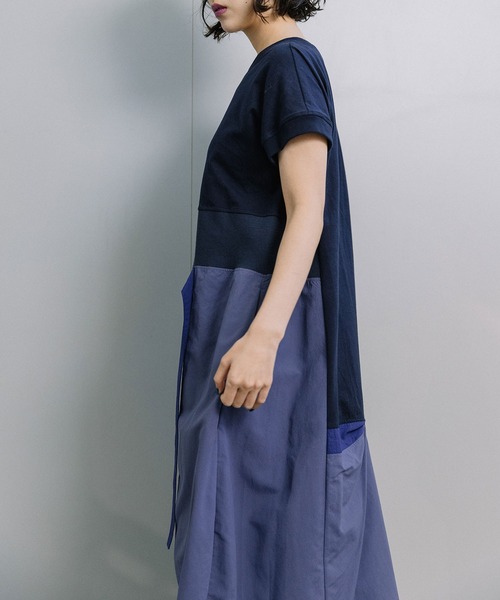 MARECHAL TERRE（マルシャルテル）の「アシンメトリーコンビネーションワンピース（ワンピース・レディース・マスタード/ネイビー/チャコールグレー/ブラック・MEDIUM）」の12枚目の写真