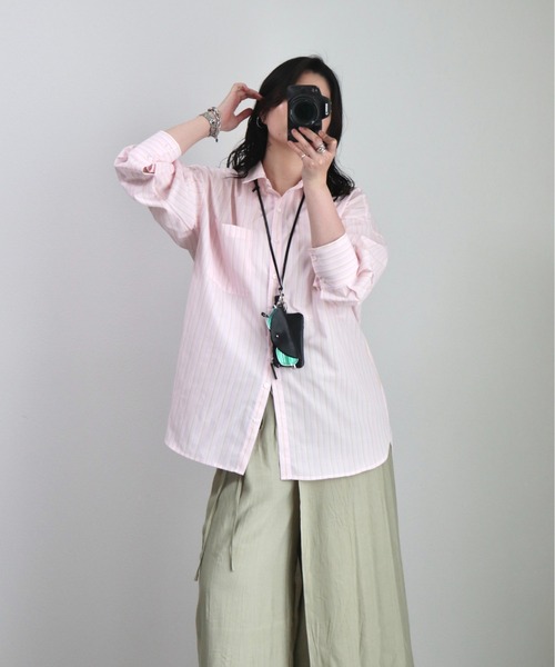 ZOZOMARKET by ゆずもも.(ゾゾマーケットバイユズモモ)の「【インフルエンサー ゆ ず も も .セレクト】ロング丈ボリュームスリーブビッグシャツ(シャツ/ブラウス・レディース・オフホワイト/ピンク・FREE)」の16枚目の写真