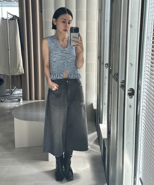 Ameri(アメリ)の「LOOSE DENIM HALF PANTS(デニムパンツ・レディース・ブラック/ブルー・26inch/25inch/24inch)」の8枚目の写真