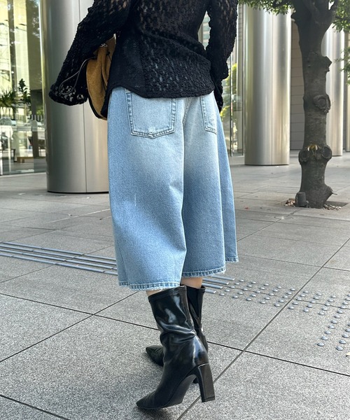 Ameri(アメリ)の「LOOSE DENIM HALF PANTS(デニムパンツ・レディース・ブラック/ブルー・26inch/25inch/24inch)」の6枚目の写真