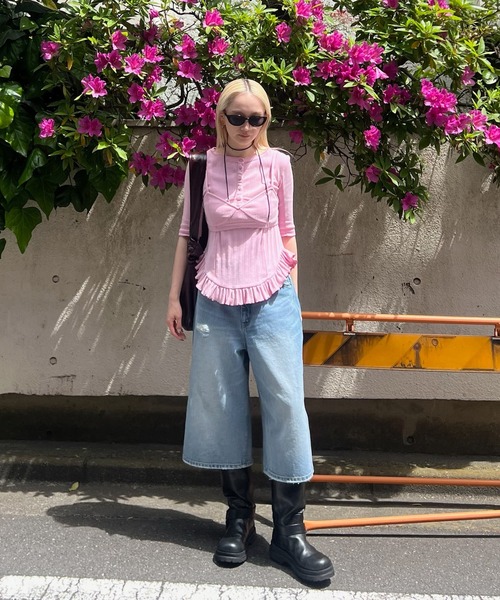 Ameri(アメリ)の「LOOSE DENIM HALF PANTS(デニムパンツ・レディース・ブラック/ブルー・26inch/25inch/24inch)」の13枚目の写真