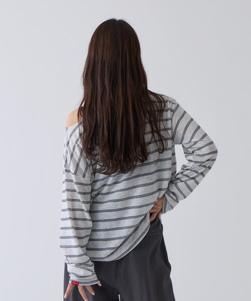 COLONY 2139（コロニートゥーワンスリーナイン）の「2WAYシアーボーダーTシャツ（Tシャツ/カットソー・レディース・サックスブルー/ブラック・FREE）」の9枚目の写真