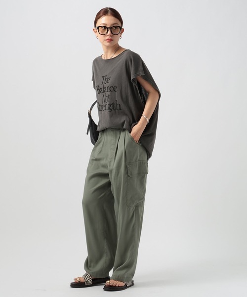 BAYFLOW（ベイフロー）の「[涼しい薄手素材]シアーピグメントノースリーブ T（Tシャツ/カットソー・レディース・カーキ/オフホワイト/チャコール・FREE）」の17枚目の写真