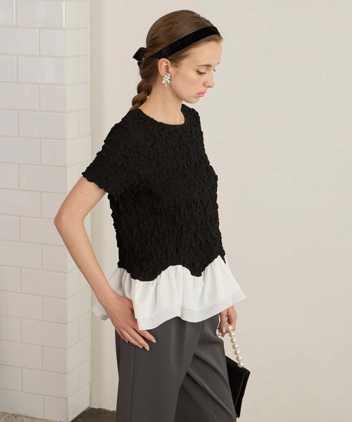 BONLECILL noir(ボンルシールノワール)の「【BONLECILL noir】フリルヘムドッキングストレッチレース半袖プルオーバー(Tシャツ/カットソー・レディース・ブラック/アイボリー・FREE)」の20枚目の写真