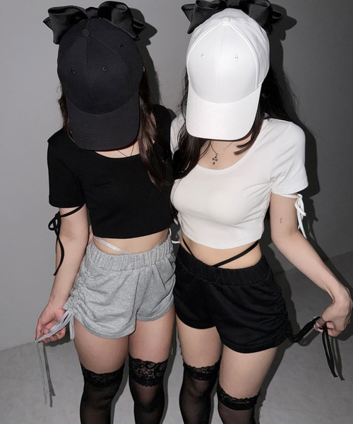 me+em select(ミームセレクト)の「【 2color 】サイドシャーリングストリングショートパンツ / side shirring string short pants(スウェットパンツ・レディース・ブラック/グレー・FREE)」の12枚目の写真