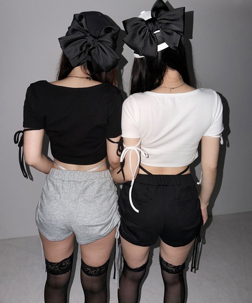 me+em select(ミームセレクト)の「【 2color 】サイドシャーリングストリングショートパンツ / side shirring string short pants(スウェットパンツ・レディース・ブラック/グレー・FREE)」の13枚目の写真