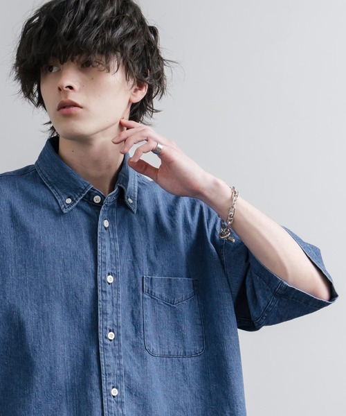 Audience（オーディエンス）の「Upscape Audience アップスケープオーディエンス 日本製 国産 「備後」8オンス ムラデニム ヴィンテージWASH ボタンダウンボクシーAライン半袖シャツ AUD6722（シャツ/ブラウス・メンズ・インディゴブルー/ブラック・M/L）」の16枚目の写真