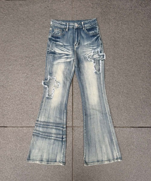d.i.a.(ダイヤ)の「クロスパッチワークフレアデニム(デニムパンツ・レディース・ブラック/ブルー・SMALL/MEDIUM)」の16枚目の写真