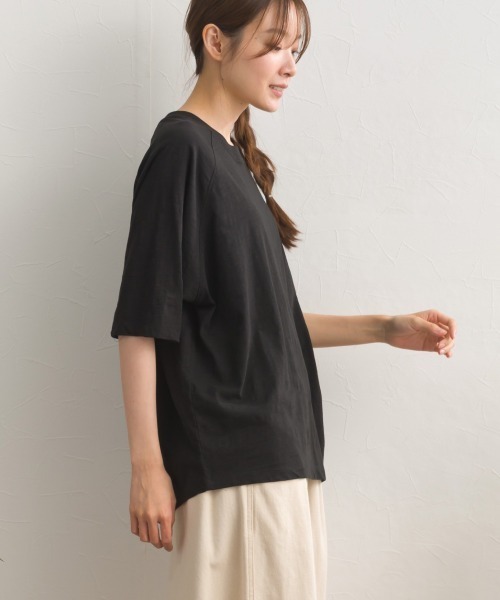 OMNES（オムネス）の「スラブ天竺 ラグラン5分袖Tシャツ UVカット付（Tシャツ/カットソー・レディース・ブラック/ホワイト/ブラウン/レッド・FREE）」の22枚目の写真
