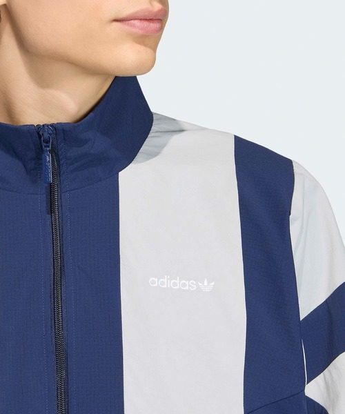adidas(アディダス)の「adidas/アディダス M BLOCKED TRACKTOP ブロックド トラックトップ トラックジャケット ナイロンジャケット ナイロンアウター ライトアウター 配色 切り替え メンズ レディース 2026年 夏 夏服 秋 秋服(ブルゾン・メンズ・ブラック/インディゴブルー・S/M/L/XL)」の8枚目の写真