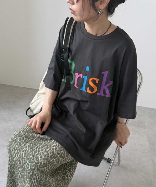 zena(ジェナ)の「カラフルロゴプリントビッグTee(Tシャツ/カットソー・レディース・オフホワイト/チャコールグレー・FREE)」の17枚目の写真
