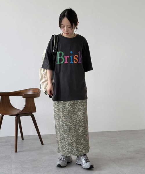 zena(ジェナ)の「カラフルロゴプリントビッグTee(Tシャツ/カットソー・レディース・オフホワイト/チャコールグレー・FREE)」の18枚目の写真