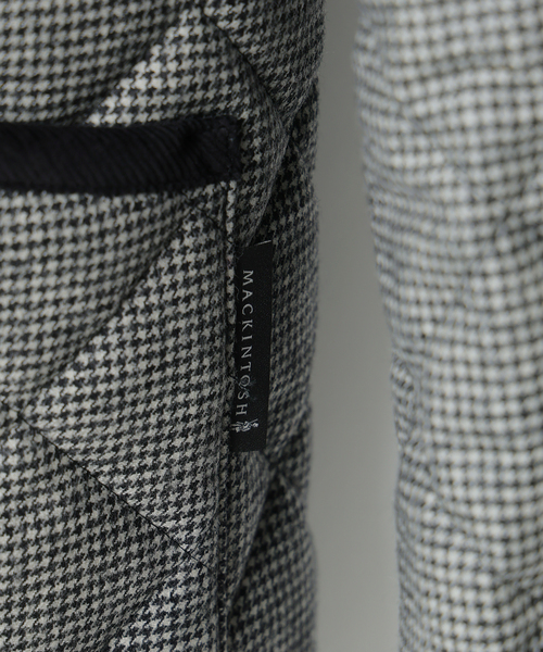 Mackintosh(マッキントッシュ)の「MACKINTOSH(マッキントッシュ) 別注 WAVERLY ”ハウンドトゥース”(その他アウター・メンズ・ブラック・40/38/36/34)」の7枚目の写真