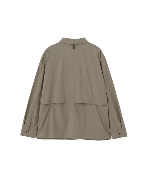 MARGARET HOWELL(マーガレットハウエル)の「RECYCLED TASLAN NYLON TAFFETA SHIRT(シャツ/ブラウス・メンズ・ベージュ系その他4/ネイビー系1・MEDIUM/LARGE/X-LARGE)」の8枚目の写真