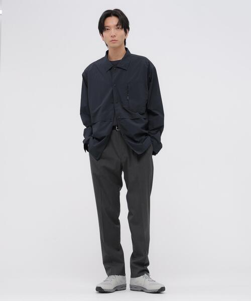 MARGARET HOWELL(マーガレットハウエル)の「RECYCLED TASLAN NYLON TAFFETA SHIRT(シャツ/ブラウス・メンズ・ベージュ系その他4/ネイビー系1・MEDIUM/LARGE/X-LARGE)」の11枚目の写真