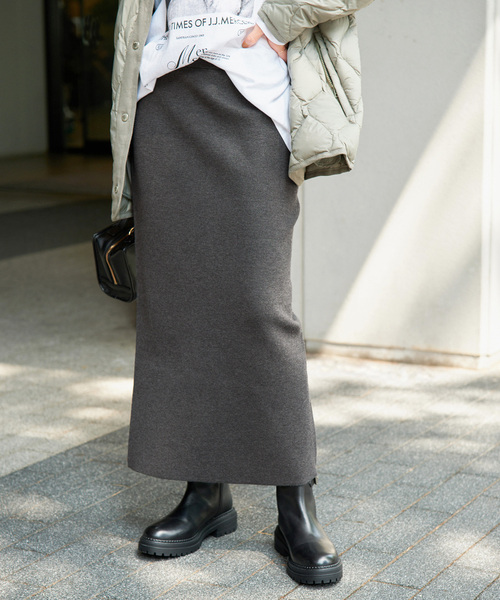 Spick & Span（スピックアンドスパン）の「《追加》ミラノリブニットスカート（スカート・レディース・チャコールグレー/ブラック/ブラウン・38/36）」の2枚目の写真